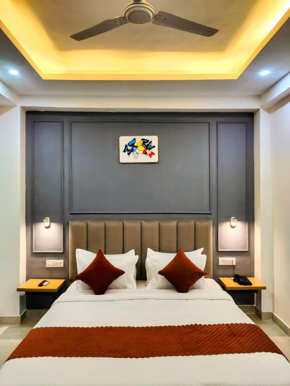 Mavens White Artemis Hospital Road Sector 52 Gurgaon Otel Dış mekan fotoğraf